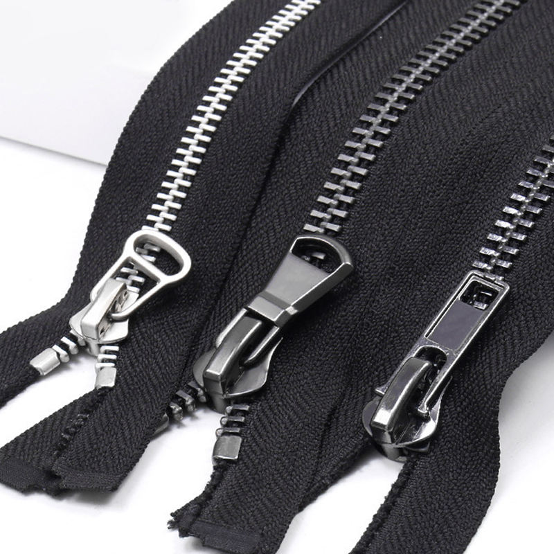 metal zipper